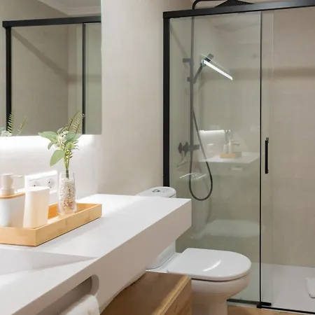 Daire Sunny - Jacuzzi, Jardin Privado, A Pie De Playa Con Parking *