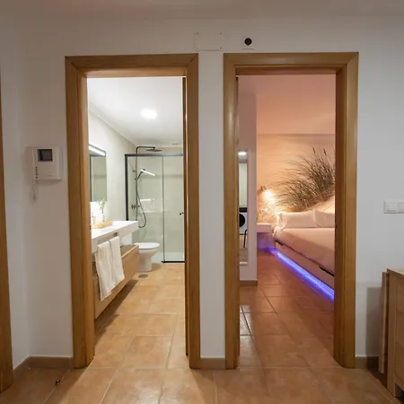 Sunny - Jacuzzi, Jardin Privado, A Pie De Playa Con Parking Apartmán *