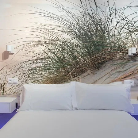 Sunny - Jacuzzi, Jardin Privado, A Pie De Playa Con Parking *