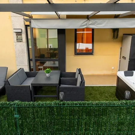 Apartmán Sunny - Jacuzzi, Jardin Privado, A Pie De Playa Con Parking *